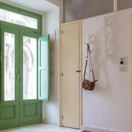 Morolain Apartment